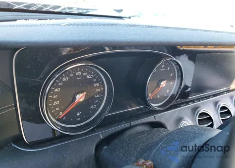 2017 Mercedes-Benz E 300 4Matic from USA, damaged, VIN WDDZF4KB8HA218534